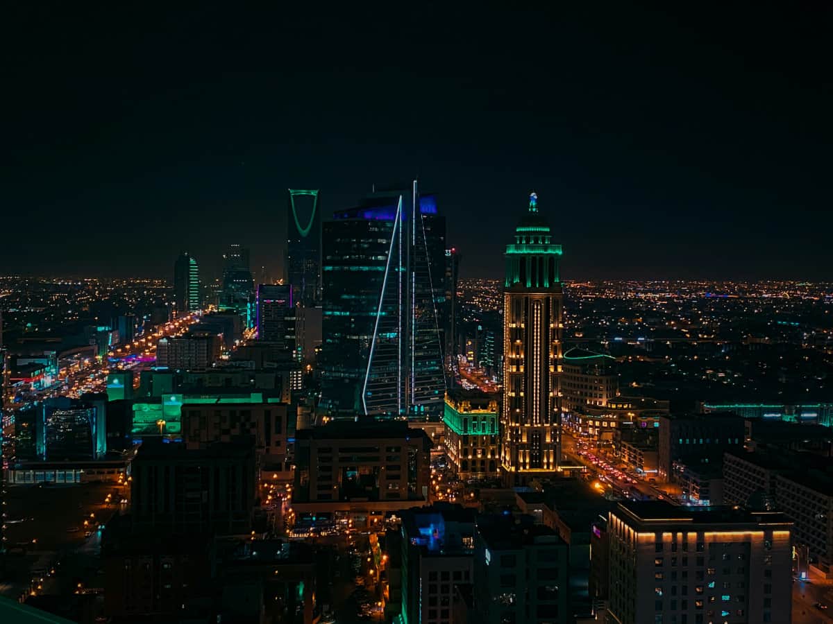 How Portable Storage Supports Saudi Vision 2030 Projects