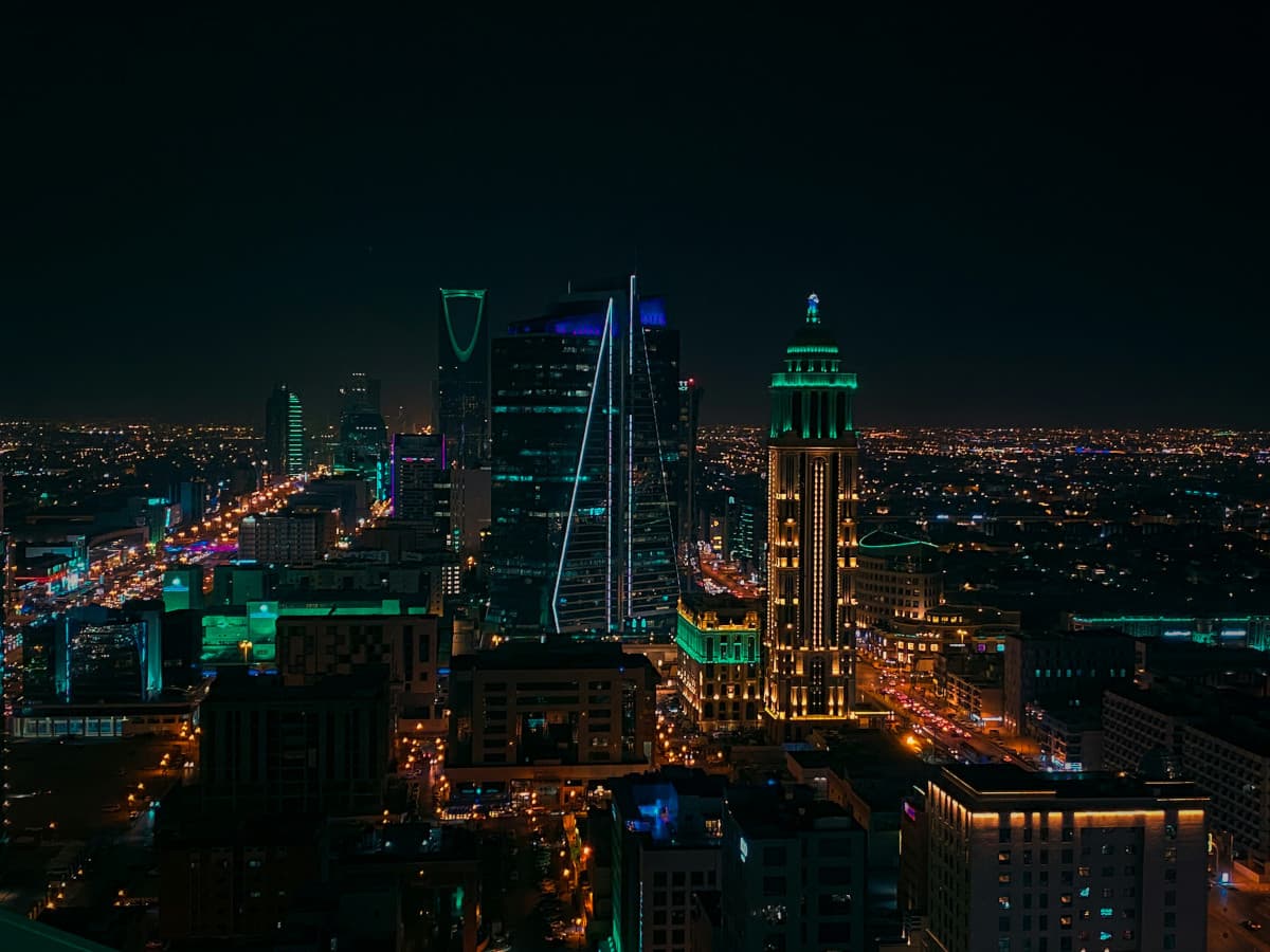 How Portable Storage Supports Saudi Vision 2030 Projects
