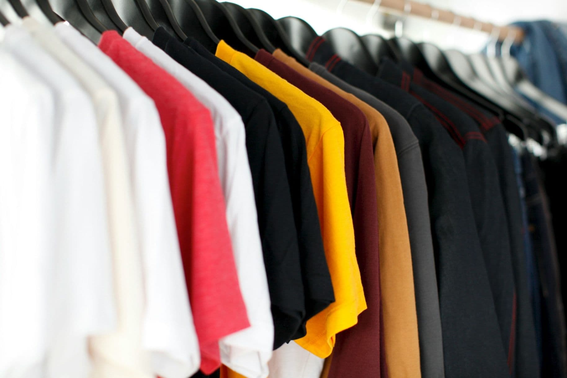 How to Store Clothes in a Storage Unit